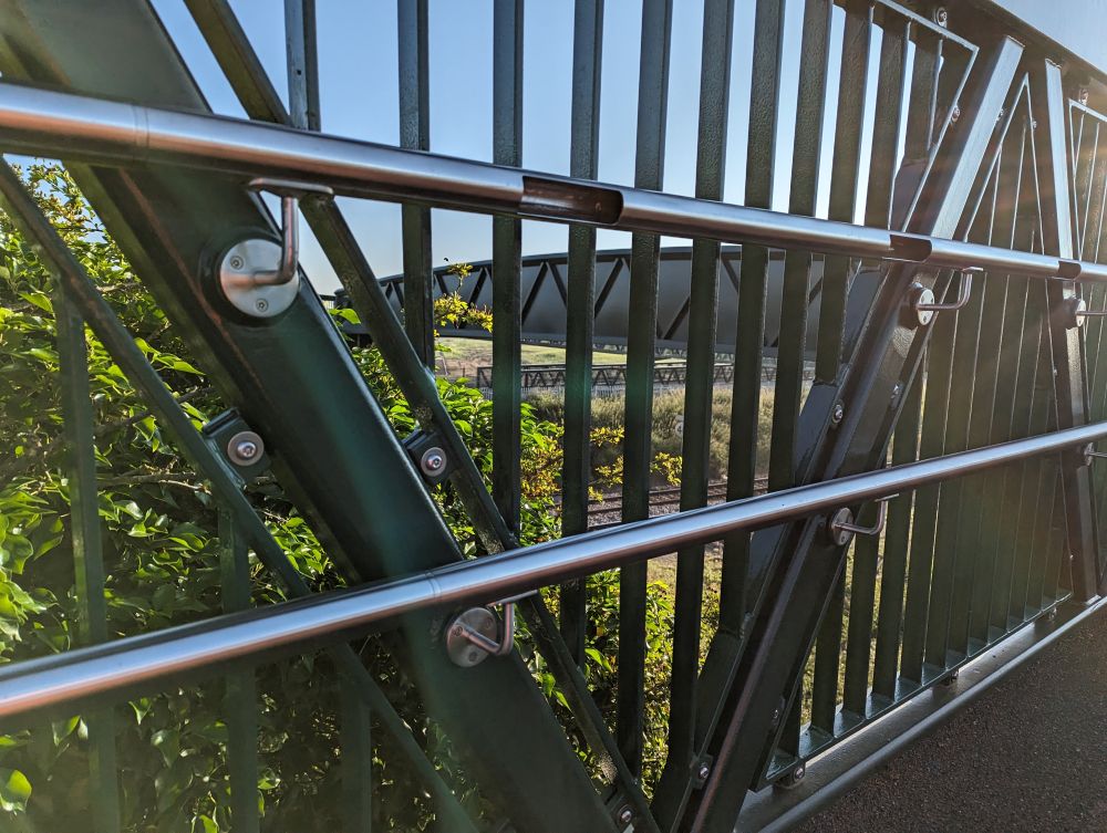 PXL_20230625_052528765